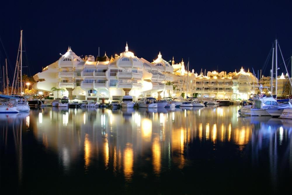 Luxury Apartament In Marina Benalmádena Exterior photo